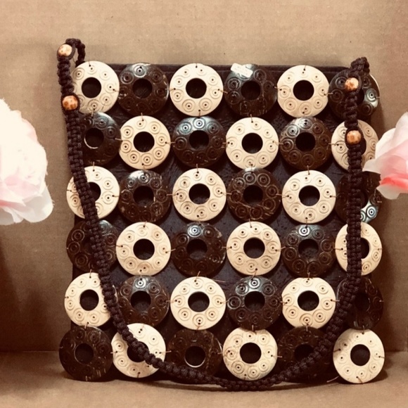 Articrafts Trading Company Bags Nwt Handmade Coconut Shell Bag